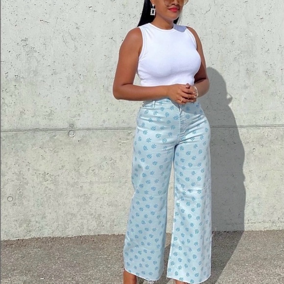 Zara Light Blue Marine Floral High Rise Jeans size 6 - Picture 3 of 10